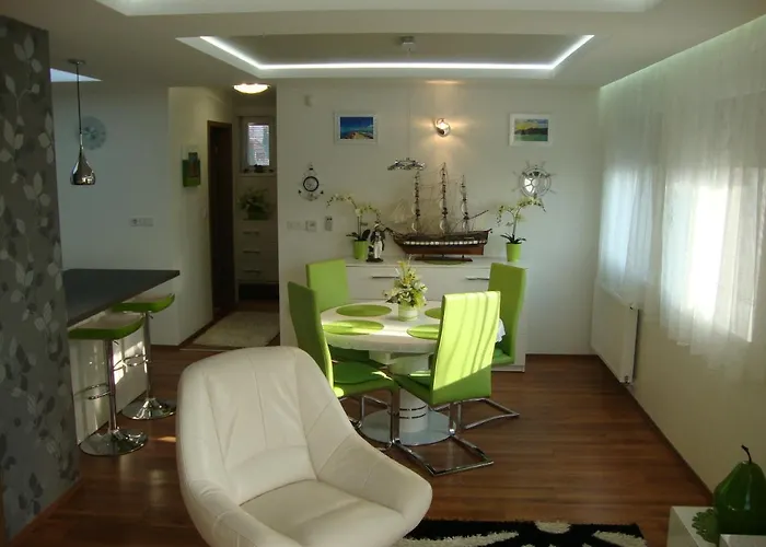 Viola Harmony Apartment Siofok